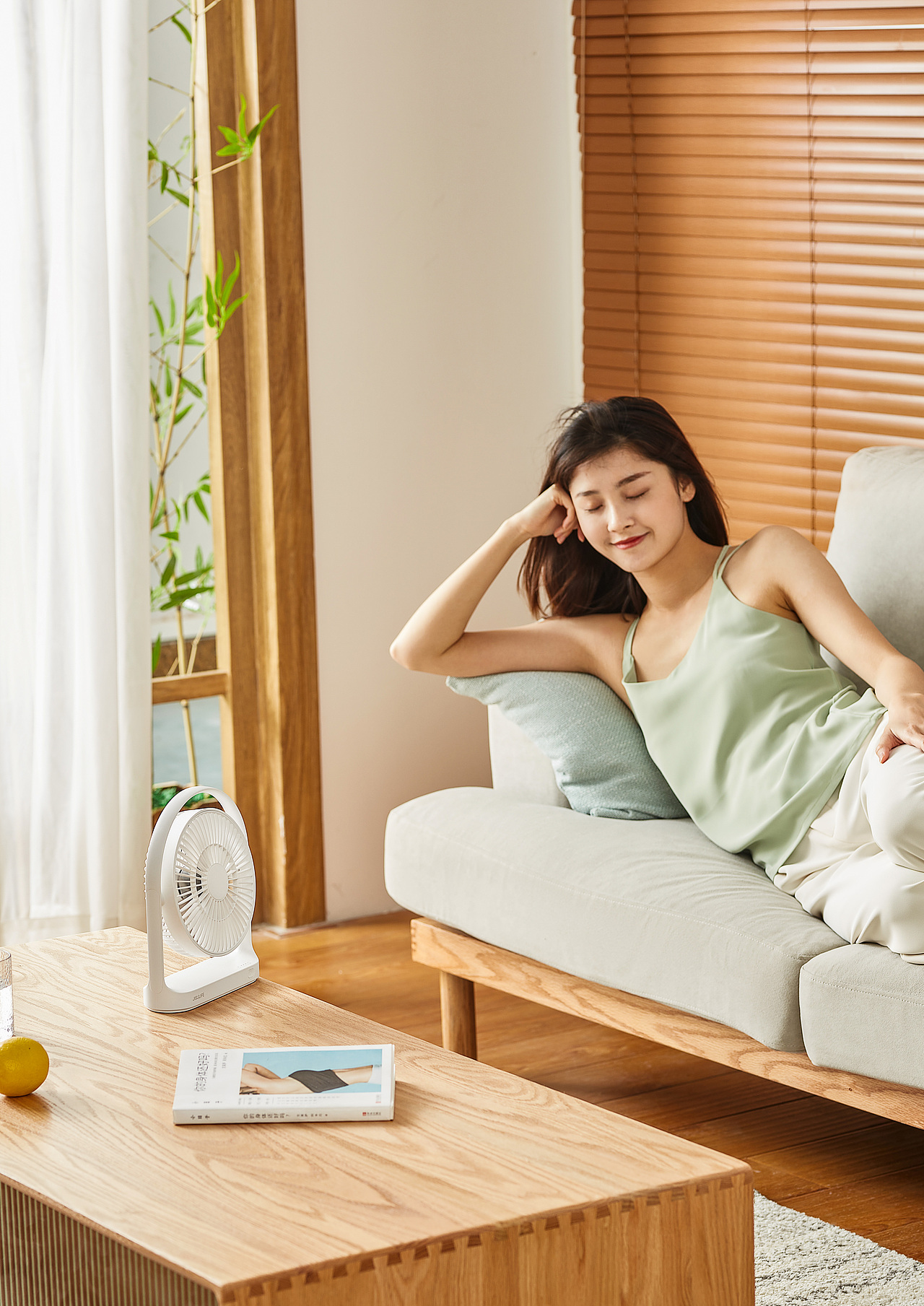 家用台扇拍摄（图ZMjQ5ODU4NzIw） - 产品摄影 - 站酷设计师OneFocus原创素材 - 站酷ZCOOL