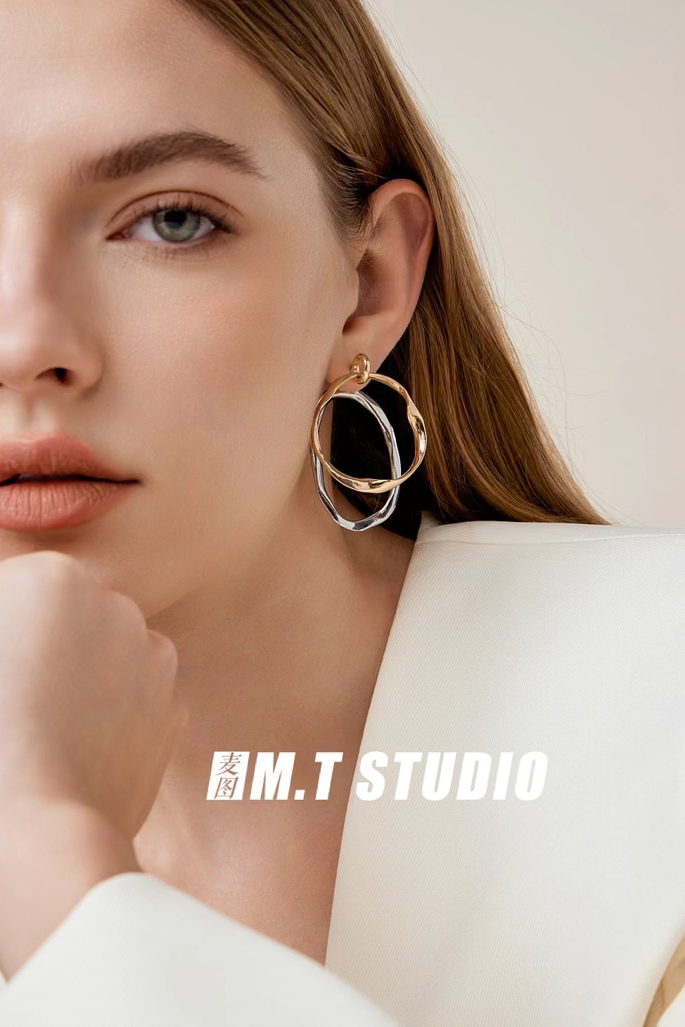 高级感模特饰品