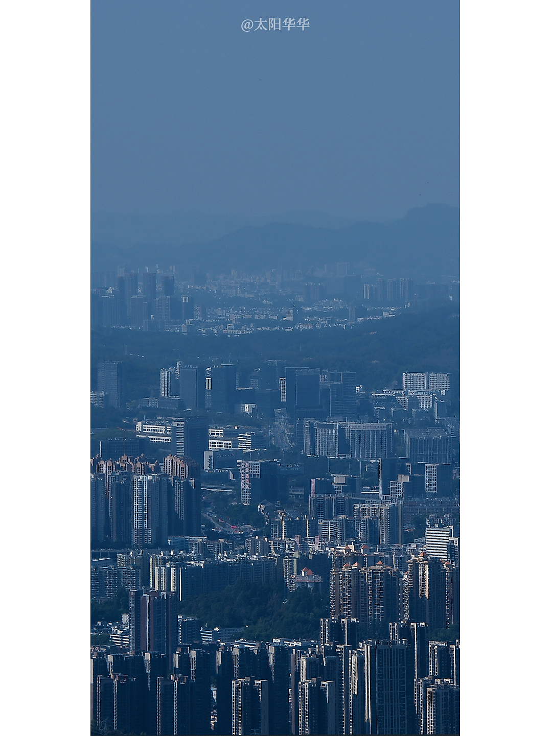 风光《梧桐山望》| Photo 2021 @太阳华华(图ZMjQ0Mzk4NzE2) - 风光摄影 - 站酷设计师太阳华华原创素材 - 站酷ZCOOL