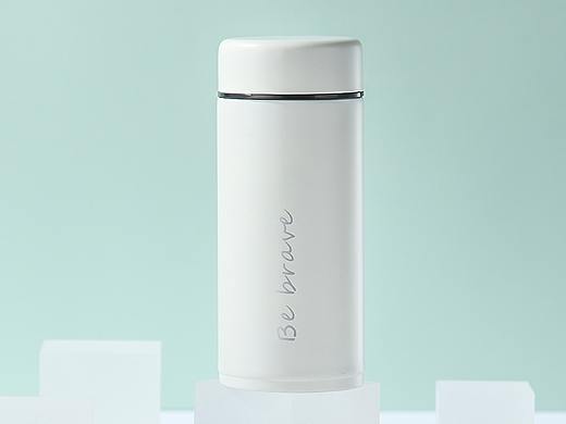 保温杯/静物产品/生活需要一些简洁