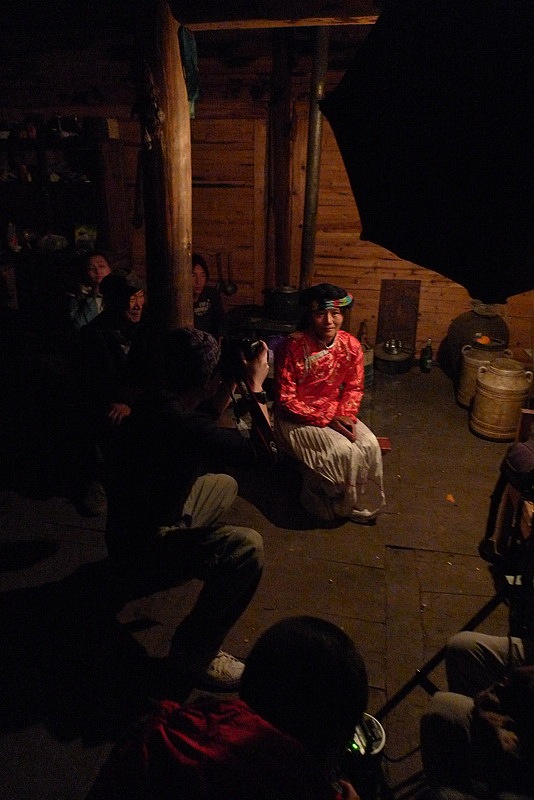 俄亚影像志+部分拍摄花絮（图ZMTAxNDEzODQ=） - 人像摄影 - 站酷设计师fotothink原创素材 - 站酷ZCOOL