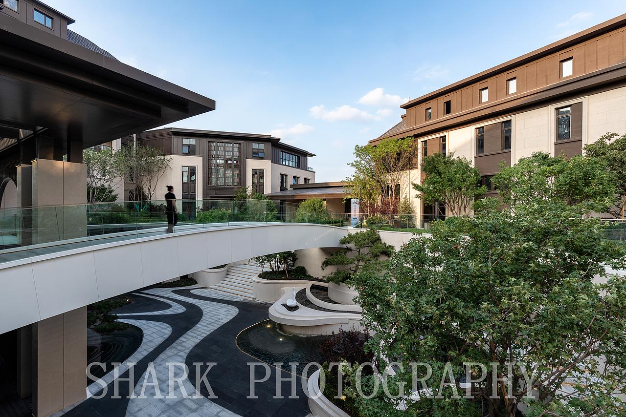 空間攝影 | 沈陽(yáng)華潤(rùn)八號(hào)院（圖ZMTY3OTcwMjEy） - 環(huán)境/建筑攝影 - 站酷設(shè)計(jì)師SharkXZ原創(chuàng)素材 - 站酷ZCOOL