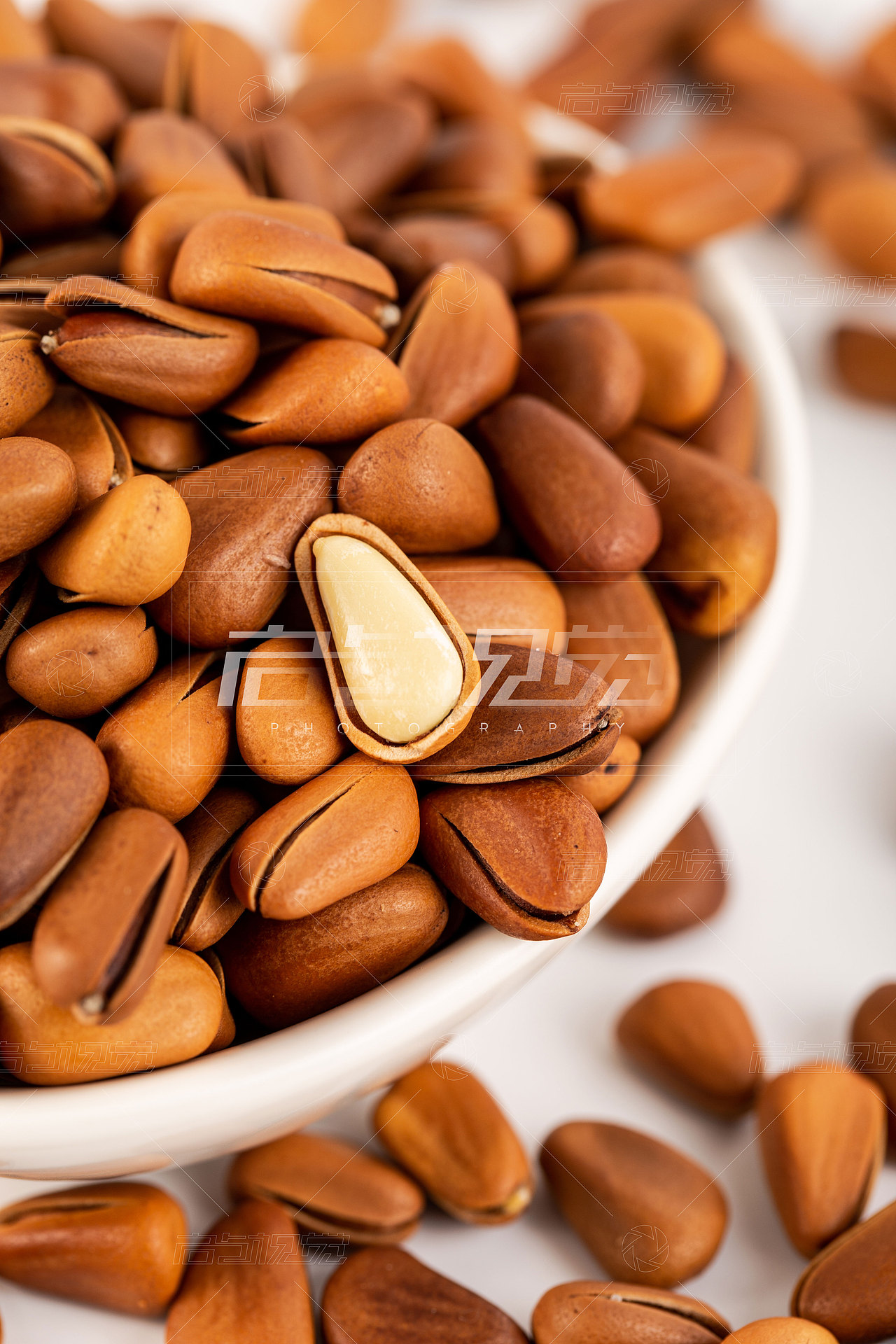 松子 | 美食摄影（图ZMTkxMTcxODU2） - 产品摄影 - 站酷设计师众目摄影设计原创素材 - 站酷ZCOOL