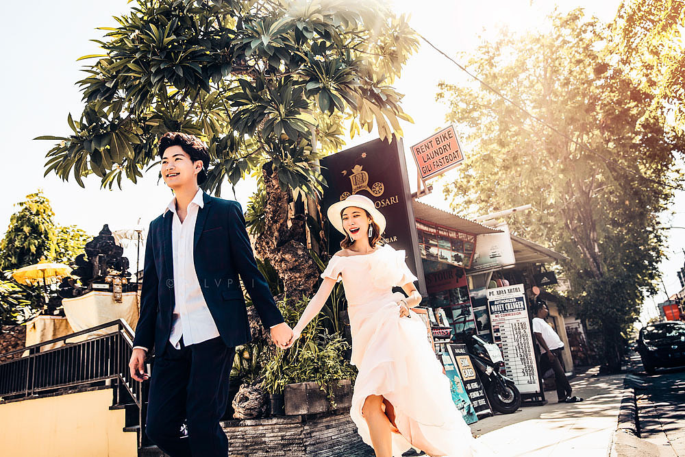 爱旅拍巴厘岛库塔洋人街旅拍