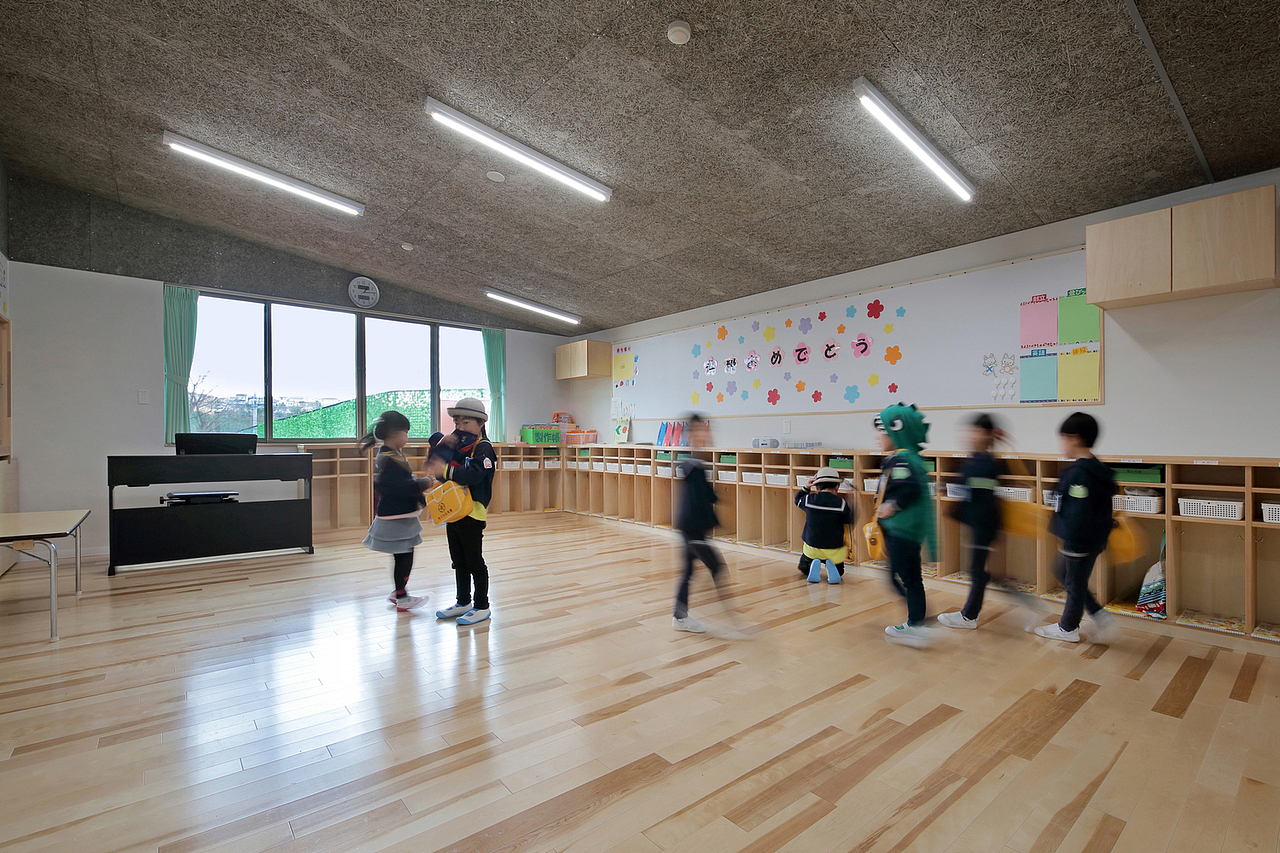 幼儿园设计丨木平台和屋檐相连激发孩子对户外的兴趣（图ZMjI4OTMyNjA4） - 家装设计 - 站酷设计师GaceDesign原创素材 - 站酷ZCOOL