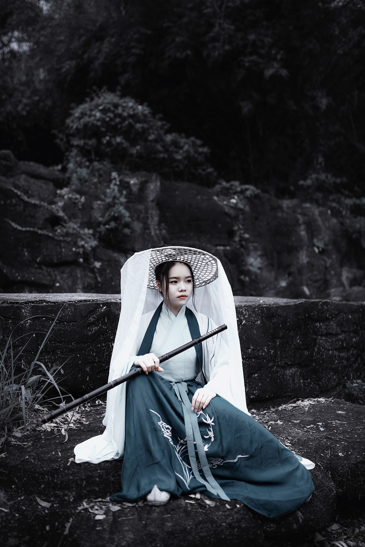 浮沉（圖ZMTMyNzc5ODY4） - 人像攝影 - 站酷設(shè)計(jì)師林視界原創(chuàng)素材 - 站酷ZCOOL