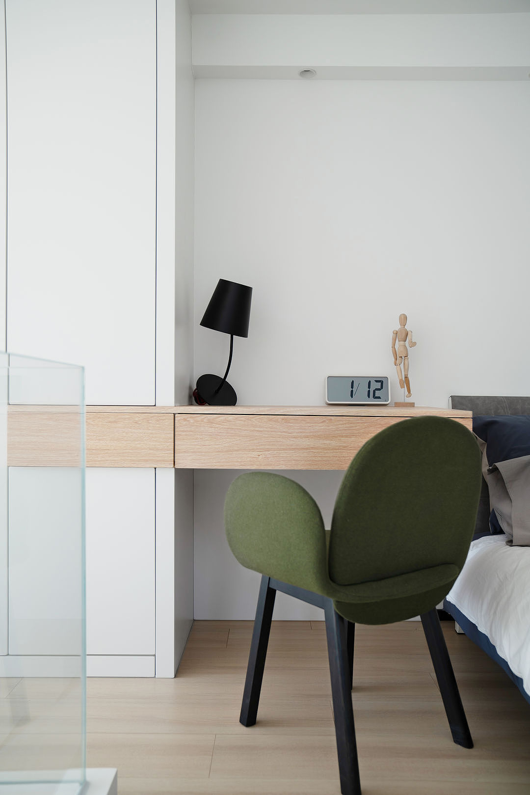 天生阳光派 / 独立女性的极简LOFT ​​​