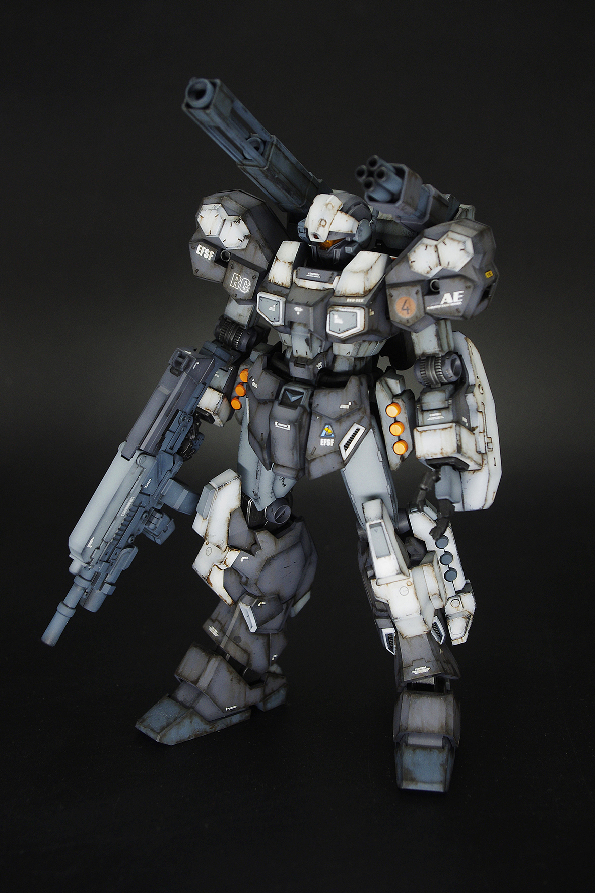 gundam模型mg杰斯塔