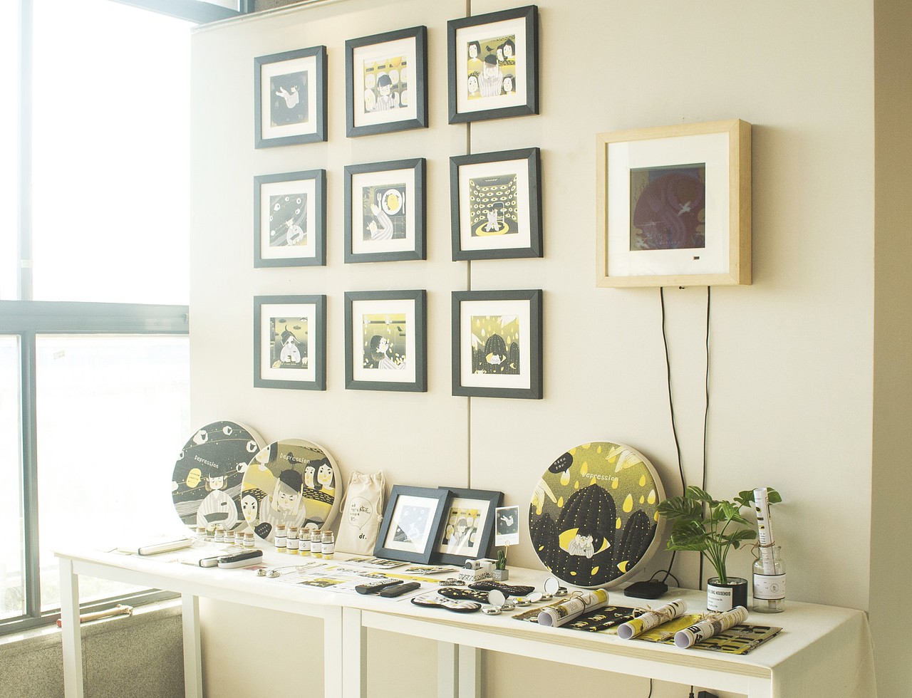 2018毕业设计---抑郁症动态插画合集《坠》