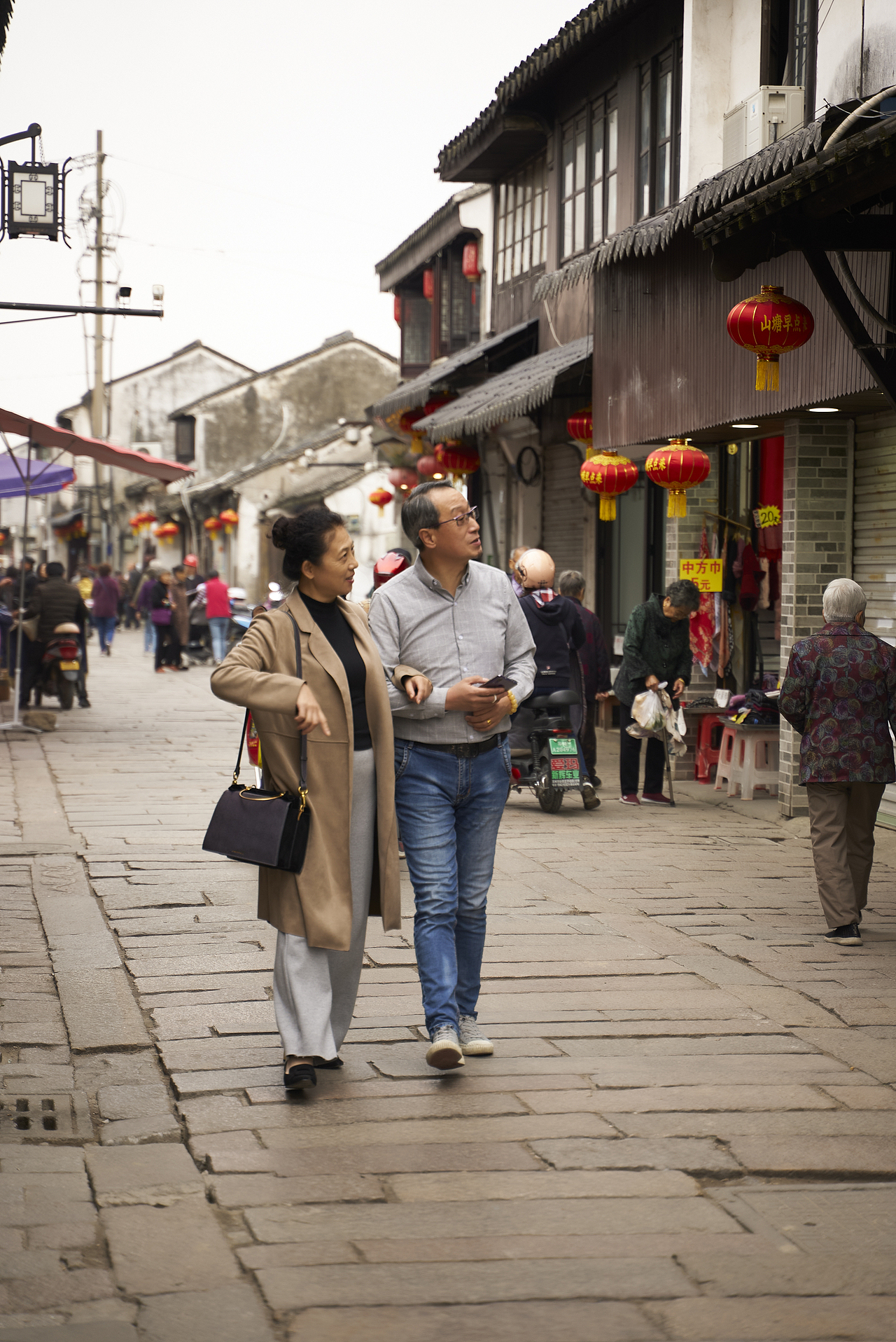 苏州山塘早点来主题拍摄（图ZMjc4NzUwMDcy） - 人像摄影 - 站酷设计师桔柚橙子原创素材 - 站酷ZCOOL