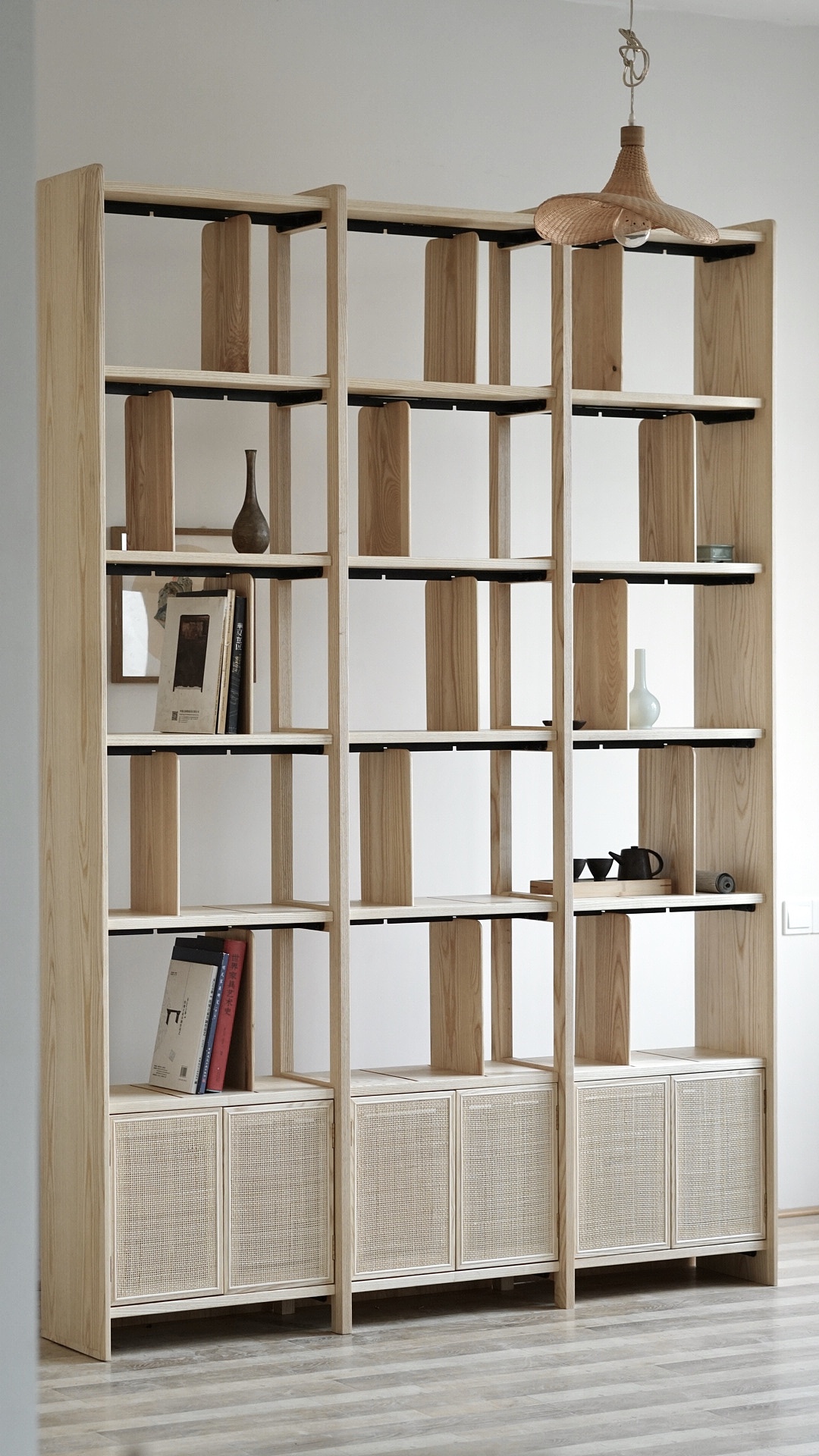 白蜡木+印尼藤编书架