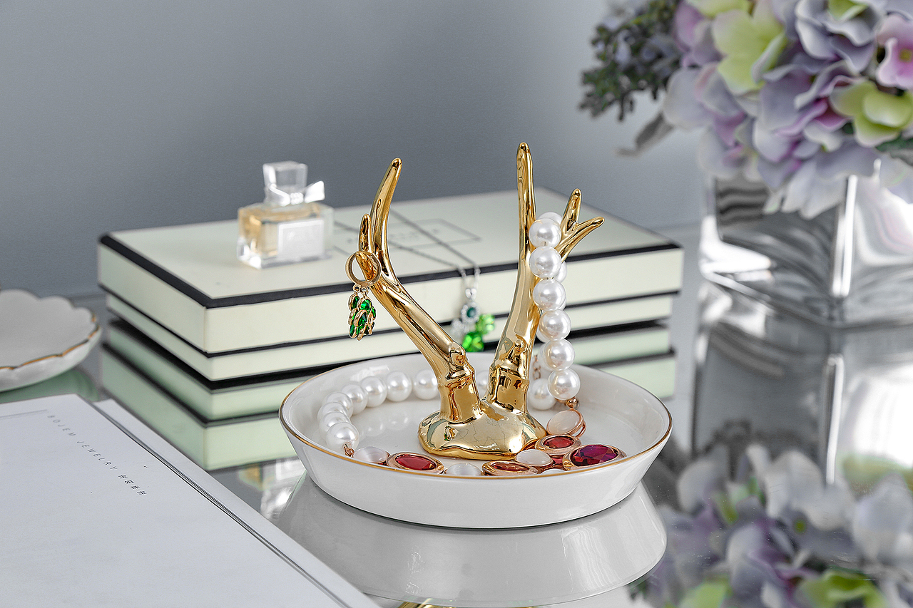 小摆件（图ZMjAyNDQ2NjA0） - 产品摄影 - 站酷设计师Uncle海原创素材 - 站酷ZCOOL