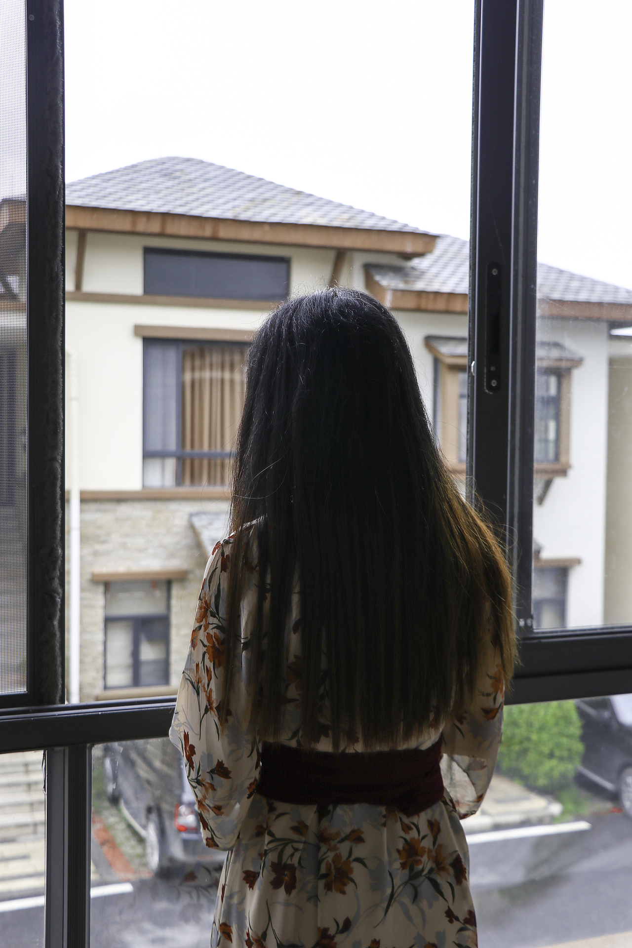 简单的任人物背影