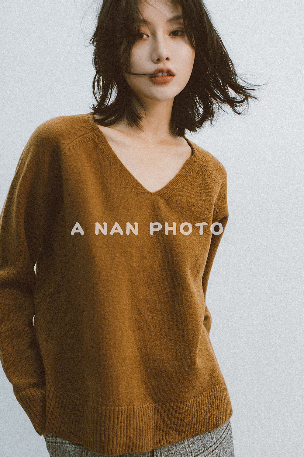 淘宝摄影-毛衣拍摄（图ZMTY4MjMyODQ0） - 人像摄影 - 站酷设计师很楠吃葱原创素材 - 站酷ZCOOL