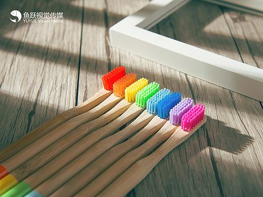 清新风格牙刷拍摄