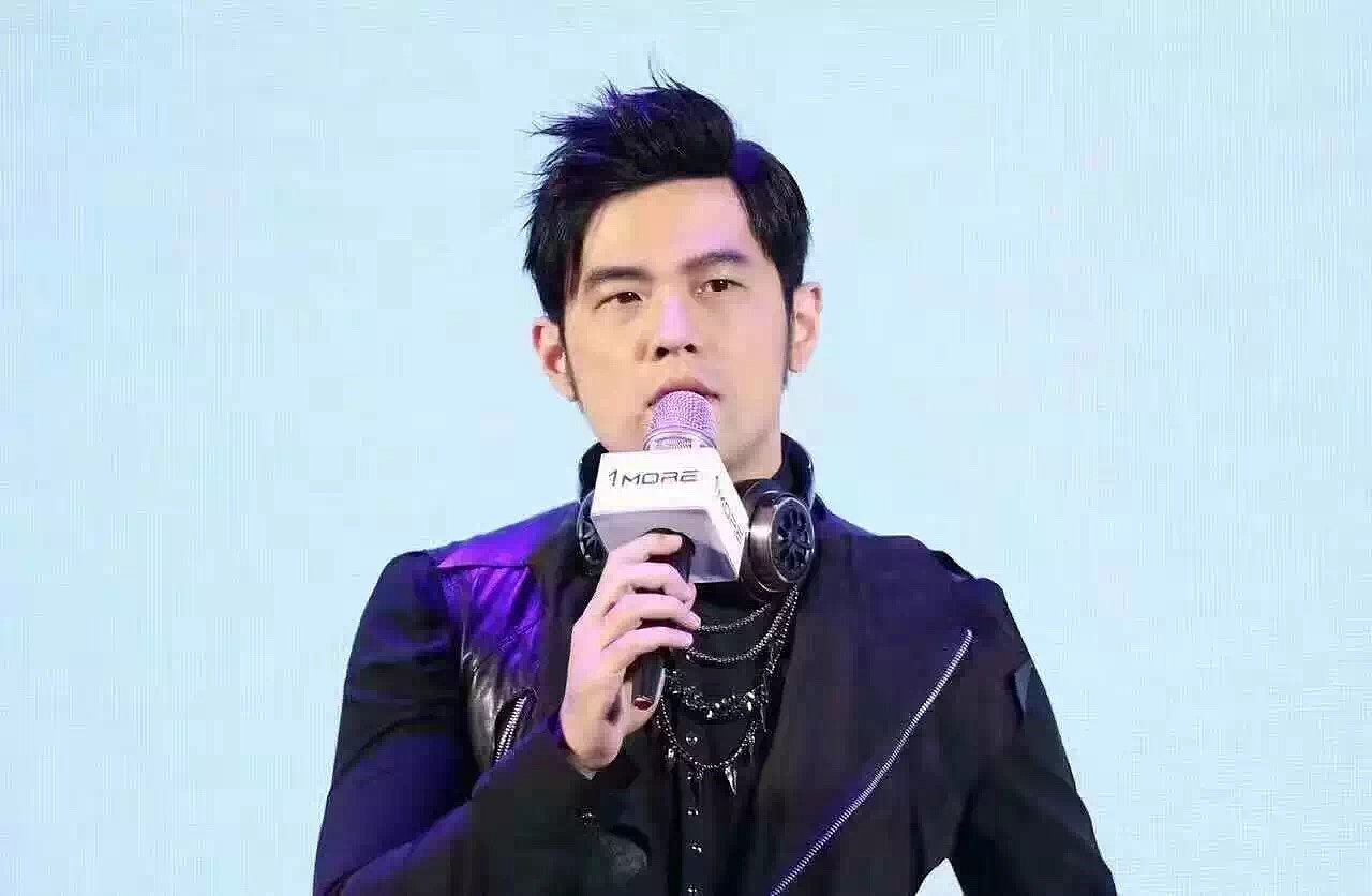 1more三单元头戴耳机，手工盒包装（图ZNjc5ODQ0Njg=） - 包装 - 站酷设计师牛牛包装原创素材 - 站酷ZCOOL