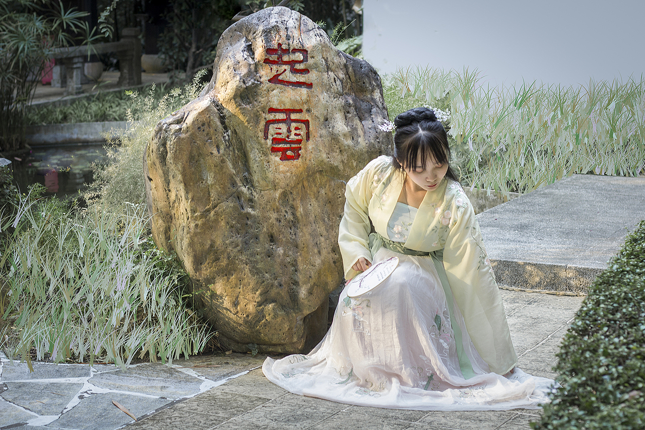 青青子衿汉服美人