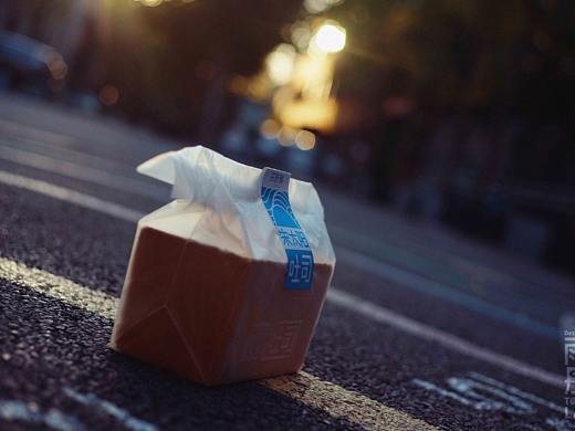 如何打造一条与太阳赛跑的吐司 - 宋太阳（个人主页-ZMzExNzE1NTI=） - 品牌 - 站酷设计师雨彤90原创素材 - 站酷ZCOOL