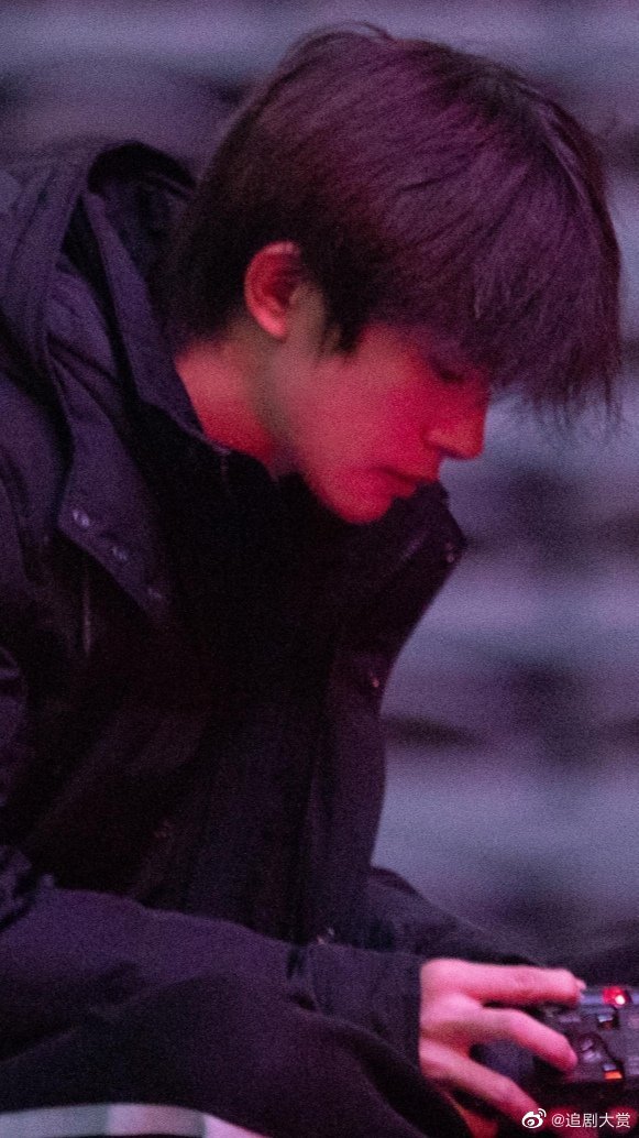 阿巴阿巴_的个人主页（背景预览） - 主页背景设置 - 站酷设计师阿巴阿巴_原创素材 - 站酷ZCOOL