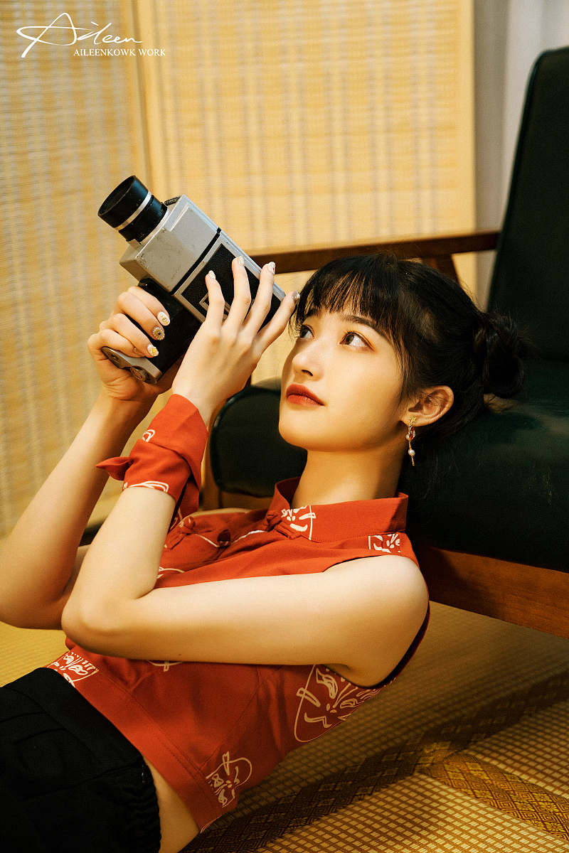 【有映画】玩子（图ZMTcxOTYzMTU2） - 人像摄影 - 站酷设计师艾琳AileenKowk原创素材 - 站酷ZCOOL