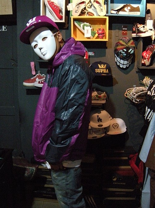 PARLOR小店&nbsp;及自己印的T