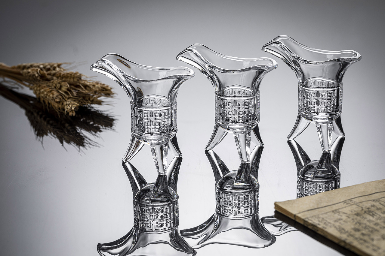 玻璃酒樽|摄影|静物|aklinstu - 原创作品 - 站酷 (zcool)