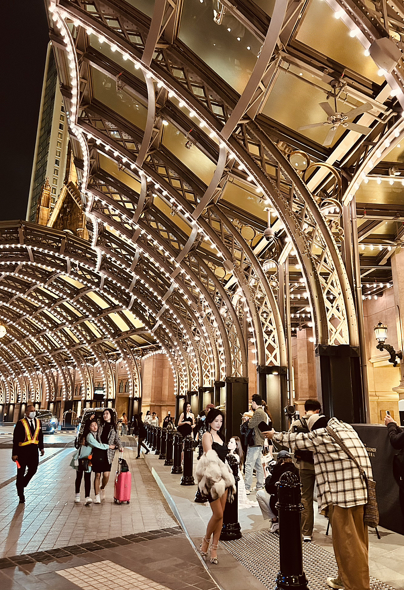 澳门🇲🇴满眼金碧辉煌（图ZMzU4NjExMTcy） - 人文/纪实摄影 - 站酷设计师小让让原创素材 - 站酷ZCOOL