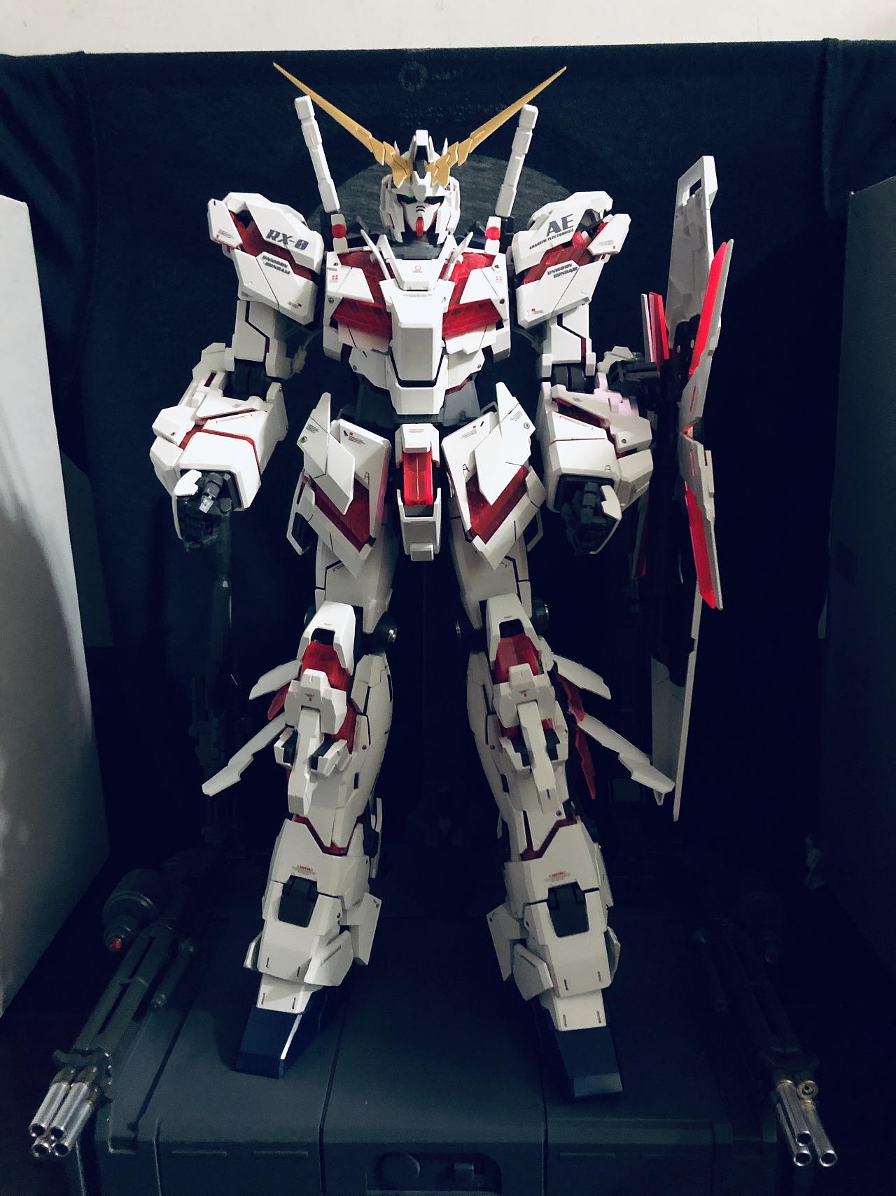  br>心血来潮做了一张独角兽一号的海报 br>彩虹独角兽 br>哈哈