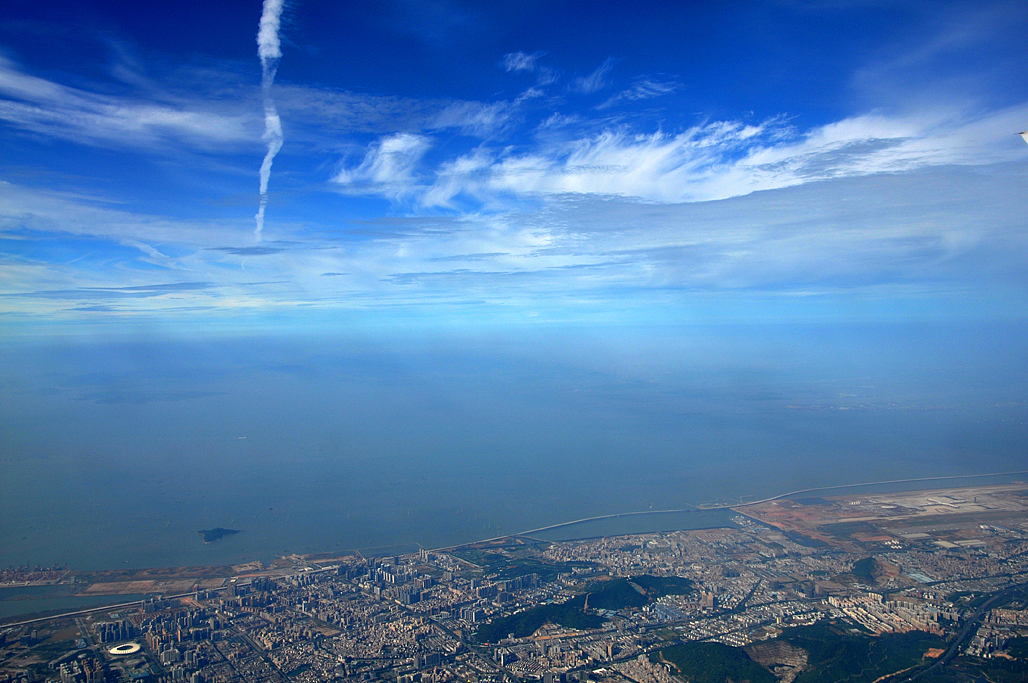 深圳的蓝天（图ZNzQzODE3Ng==） - 风光摄影 - 站酷设计师szuedu2005原创素材 - 站酷ZCOOL