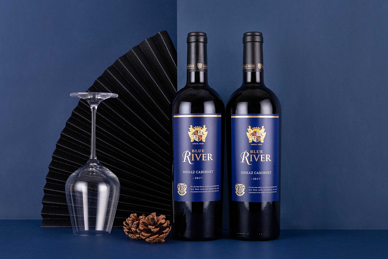 红葡萄酒丨产品摄影