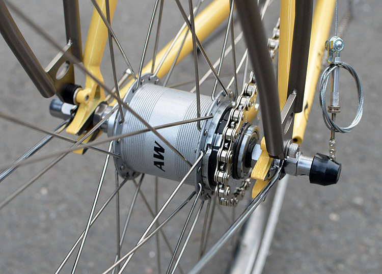 新款tsunami内三速复古自行车