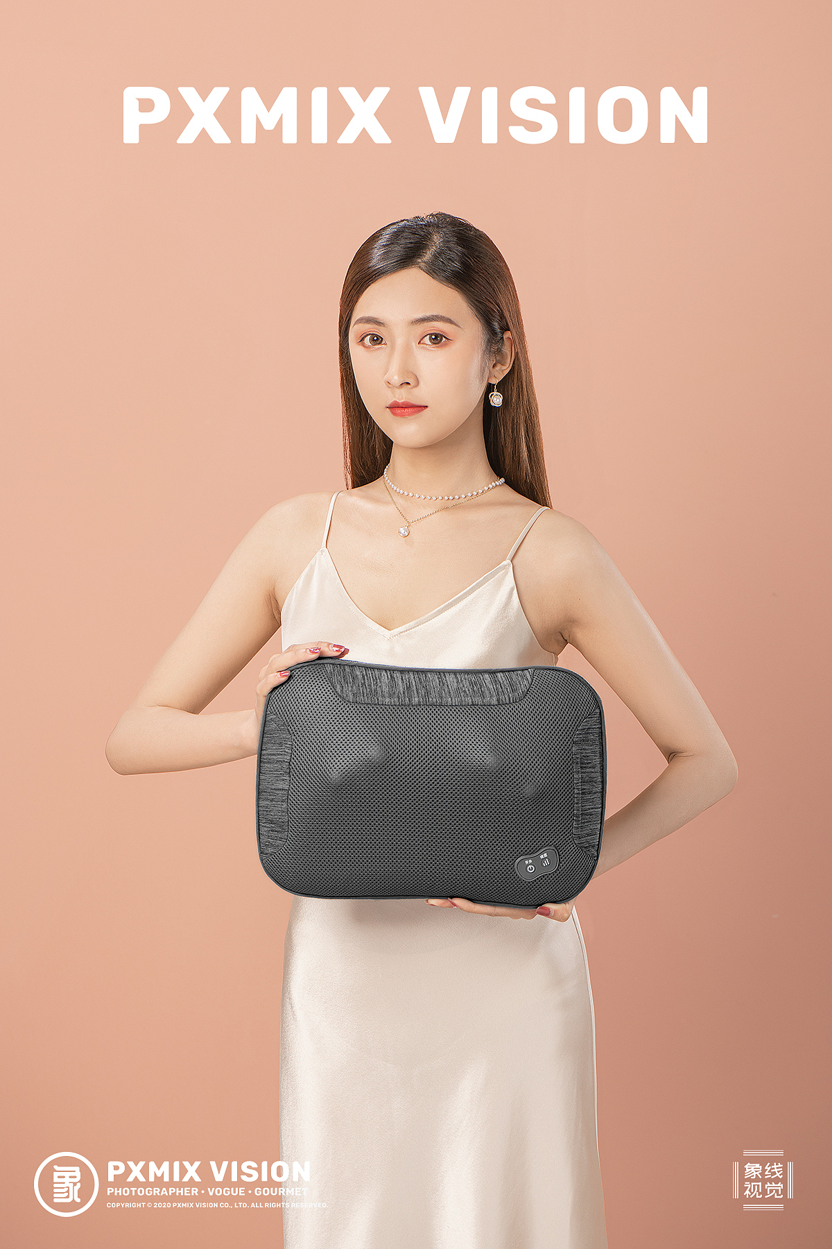 SIMAIOU 小确幸按摩腰靠 x 光影集 PXMIX（图ZMjQ1MzI1NTE2） - 产品摄影 - 站酷设计师光影集原创素材 - 站酷ZCOOL