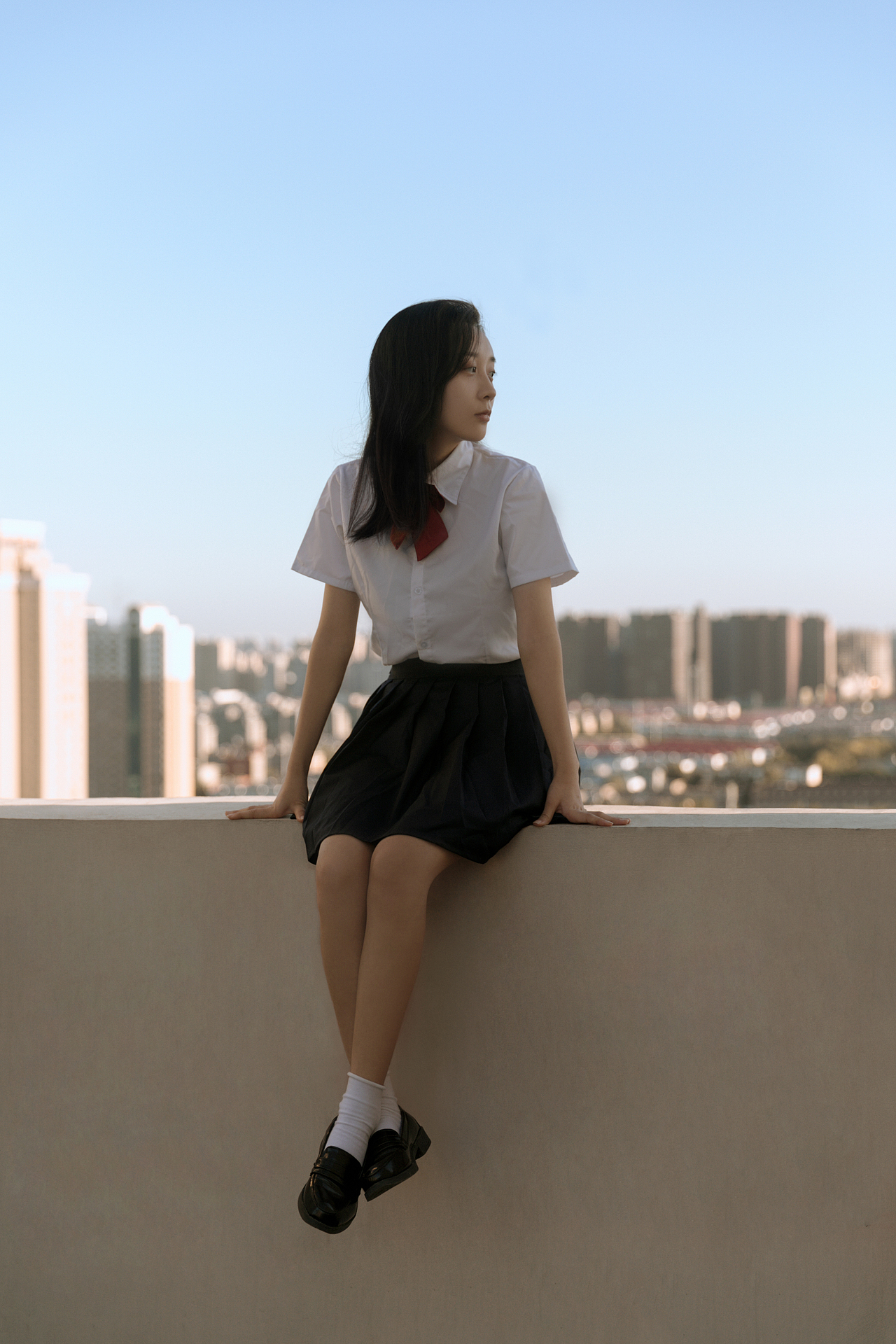 天台放松一下（图ZMTMwMzA2NzQ0） - 人像摄影 - 站酷设计师路知一原创素材 - 站酷ZCOOL