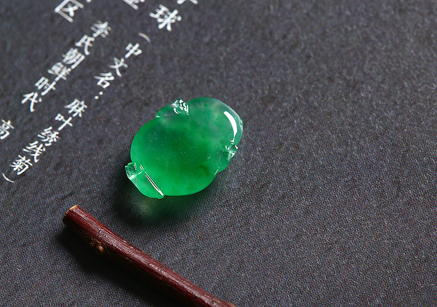 聚翠光廊——阳绿金蟾