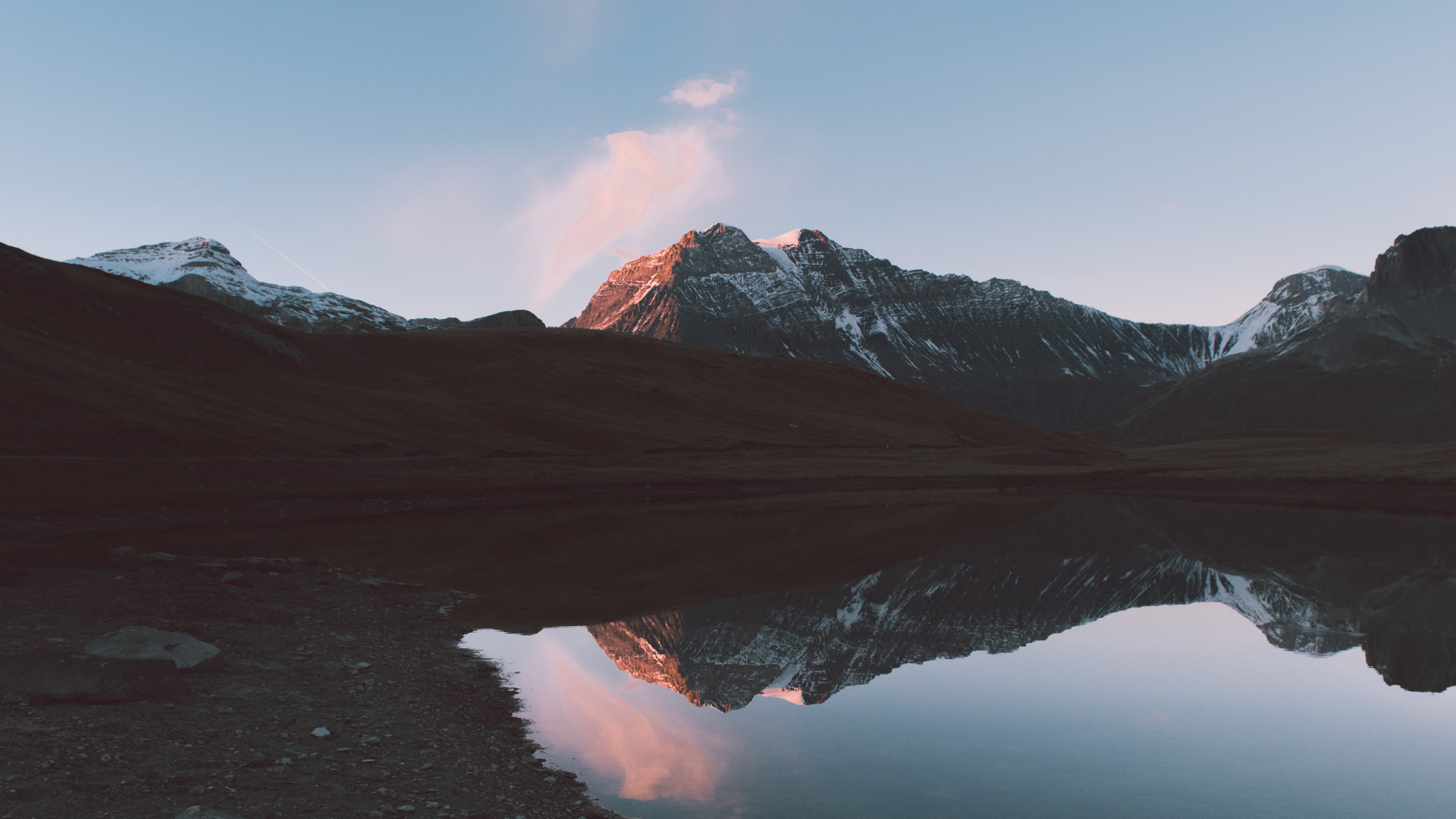 豆花草粿的個(gè)人主頁(yè)（封面預(yù)覽） - 主頁(yè)封面設(shè)置 - 站酷設(shè)計(jì)師豆花草粿原創(chuàng)素材 - 站酷ZCOOL