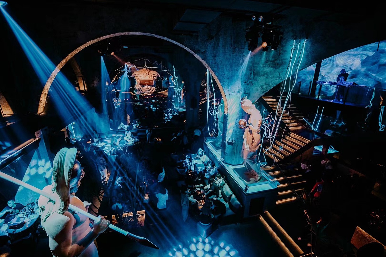 GAIA lounge bar丨主语创设VI设计 现代社会的伊甸花园（图ZMjU1NjA1MzQw） - 品牌 - 站酷设计师主语创设原创素材 - 站酷ZCOOL