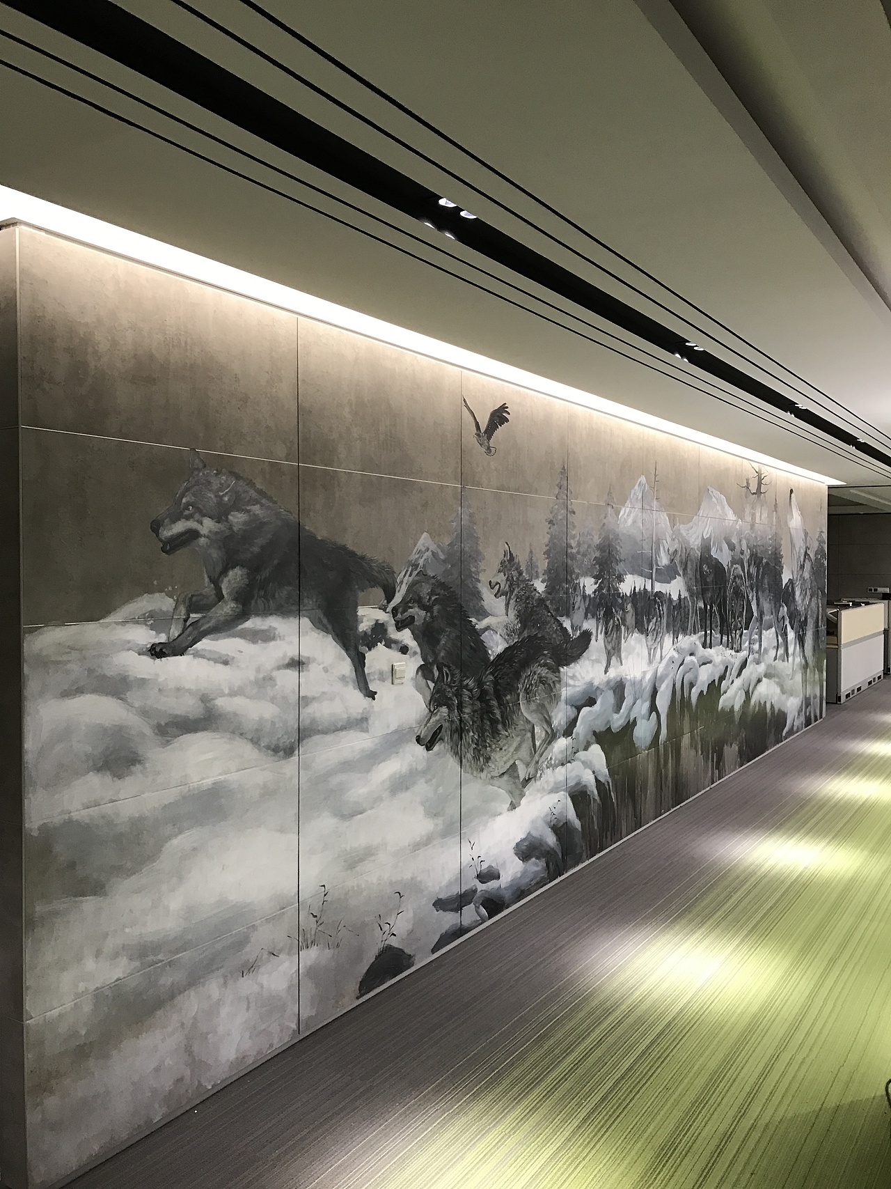 涂鸦 《狼图腾》 陈旭南壁画作品（图ZOTkwMTI2MTI=） - 绘画 - 站酷设计师陈旭南原创素材 - 站酷ZCOOL