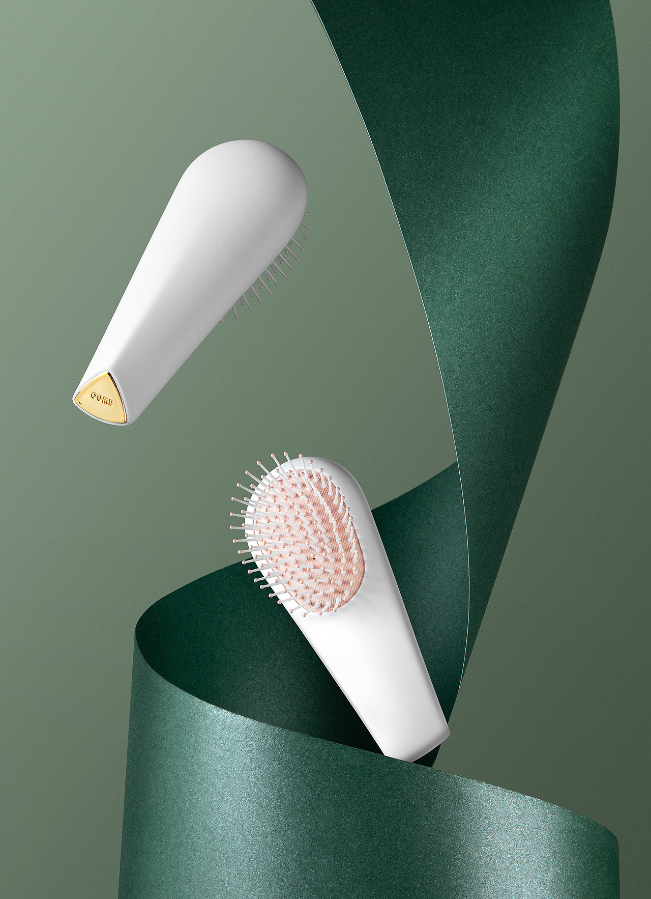 日用品-良舍家居羽毛气垫梳套装