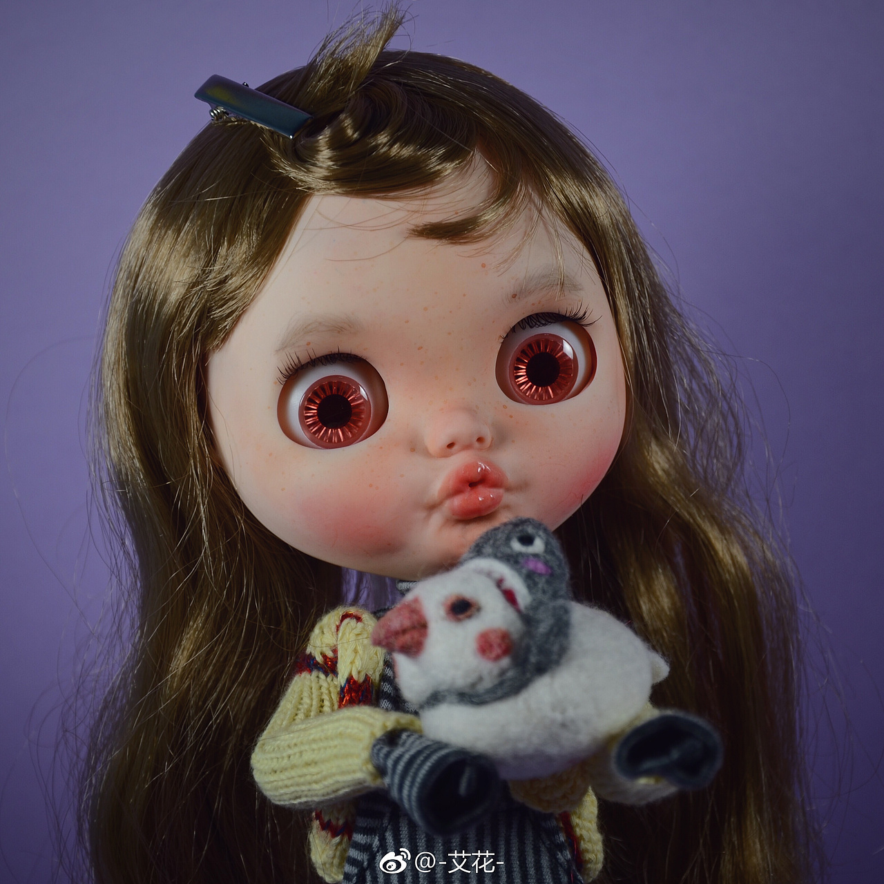 Blythe#艾花#起床气被治愈了（图ZMTY2MzcyODgw） - 手办/模玩 - 站酷设计师艾花原创素材 - 站酷ZCOOL