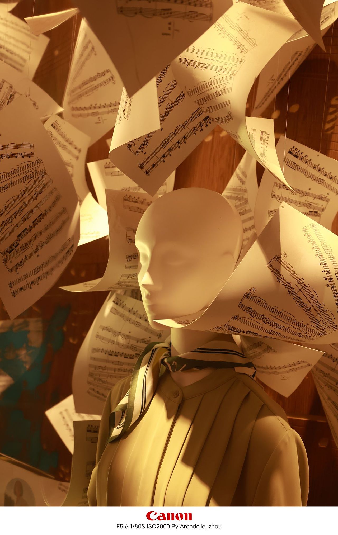 我的思绪纷飞飘落（图ZMzQzMzAzMDI4） - 时尚/艺术摄影 - 站酷设计师余墨_原创素材 - 站酷ZCOOL