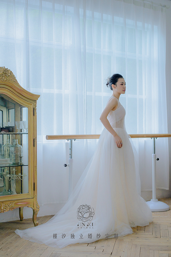 槿夕独立婚纱JINNCY设计单品:鸢飞