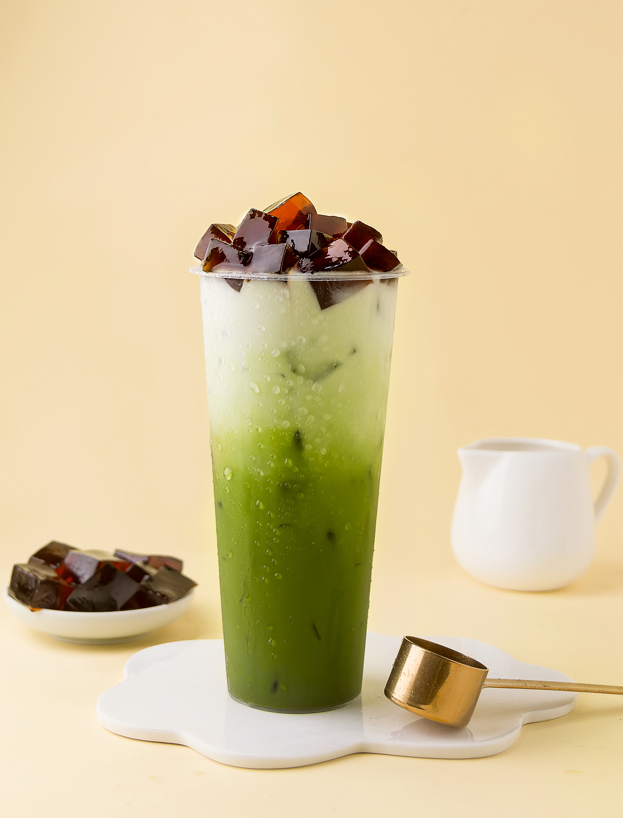 红茶冻椰子冻奶茶茶冻