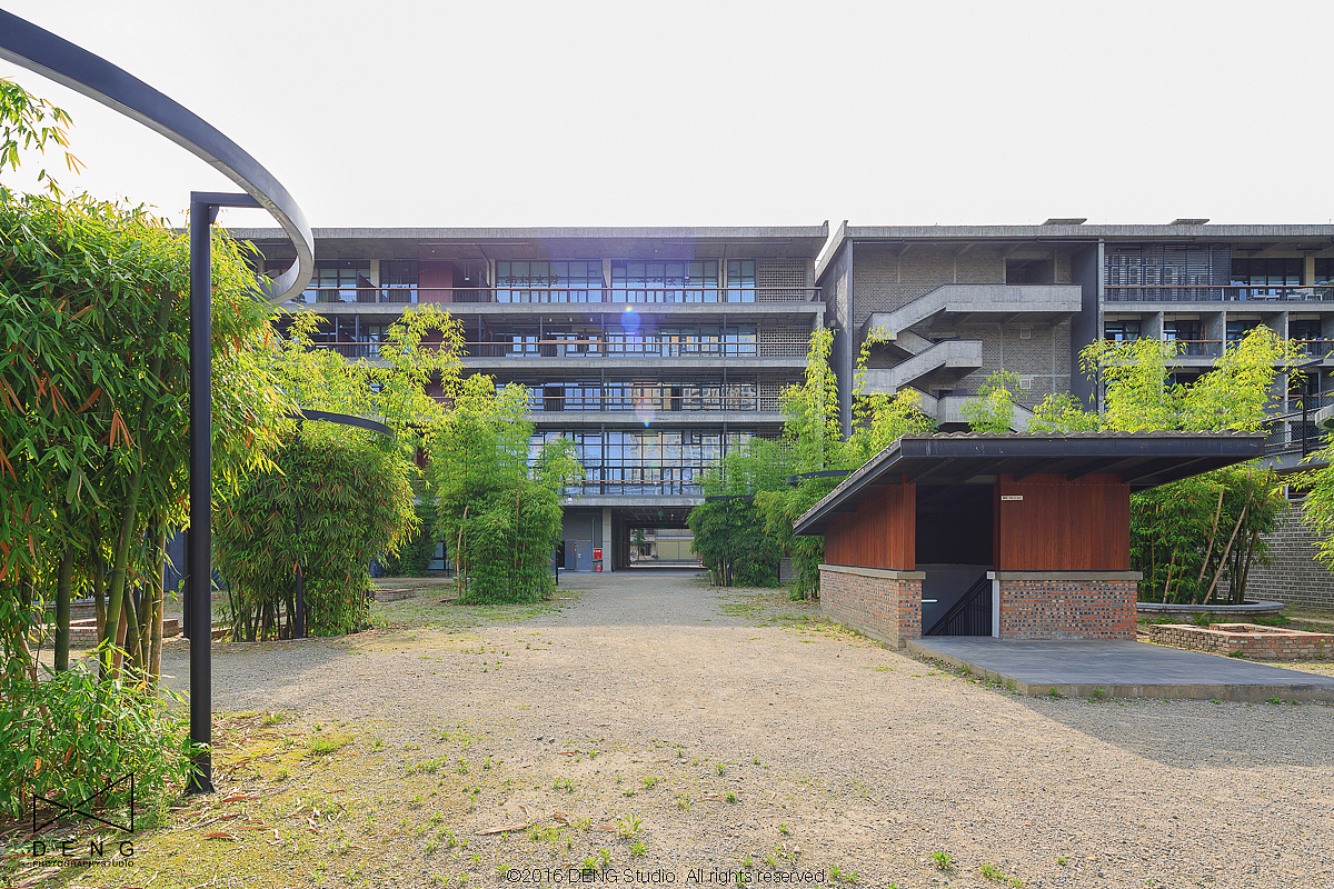 西村·贝森大院
