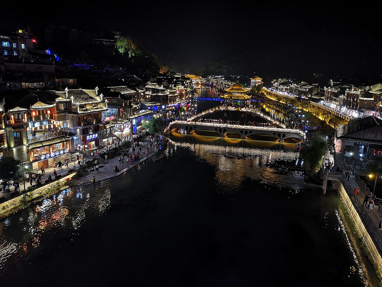 凤凰古城（图ZMTMzMjE0MjQw） - 风光摄影 - 站酷设计师梦醒时分sr原创素材 - 站酷ZCOOL