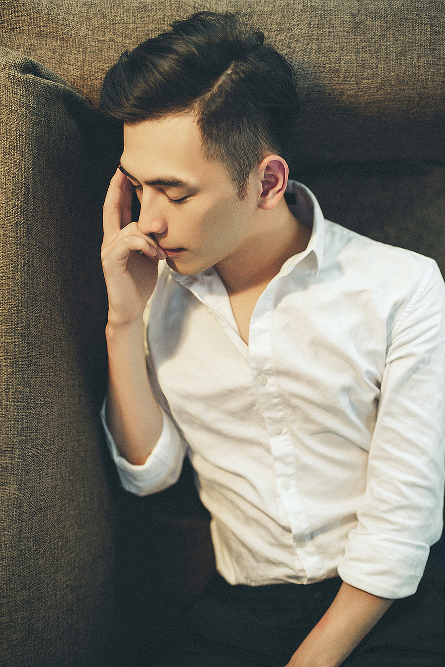 洒满阳光的咖啡（图ZMTIxMzQwNzk2） - 人像摄影 - 站酷设计师Tony东先森原创素材 - 站酷ZCOOL