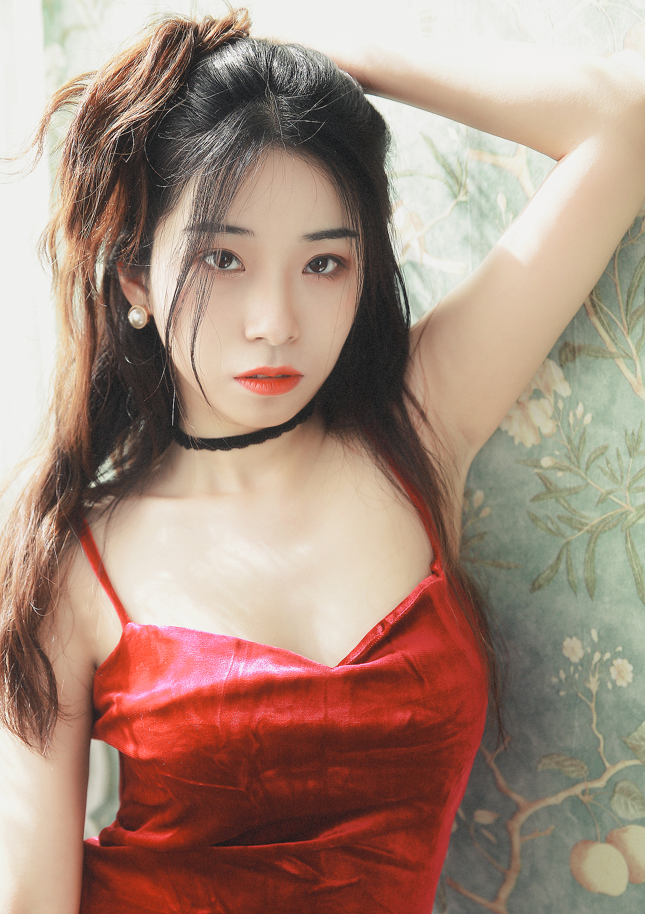 阳光与花（图ZMjAxMzIzODUy） - 人像摄影 - 站酷设计师超大发原创素材 - 站酷ZCOOL