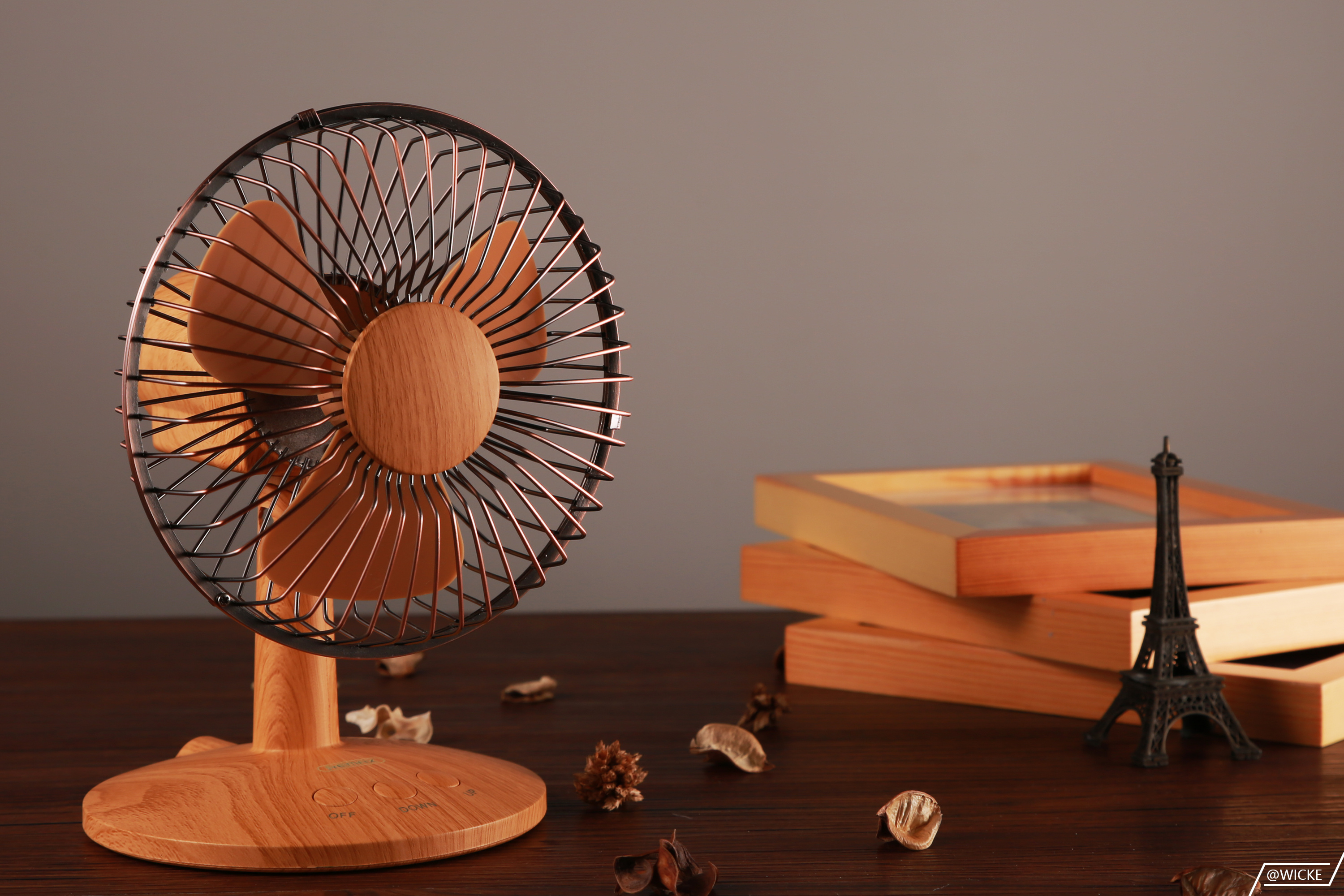 复古小摇头风扇