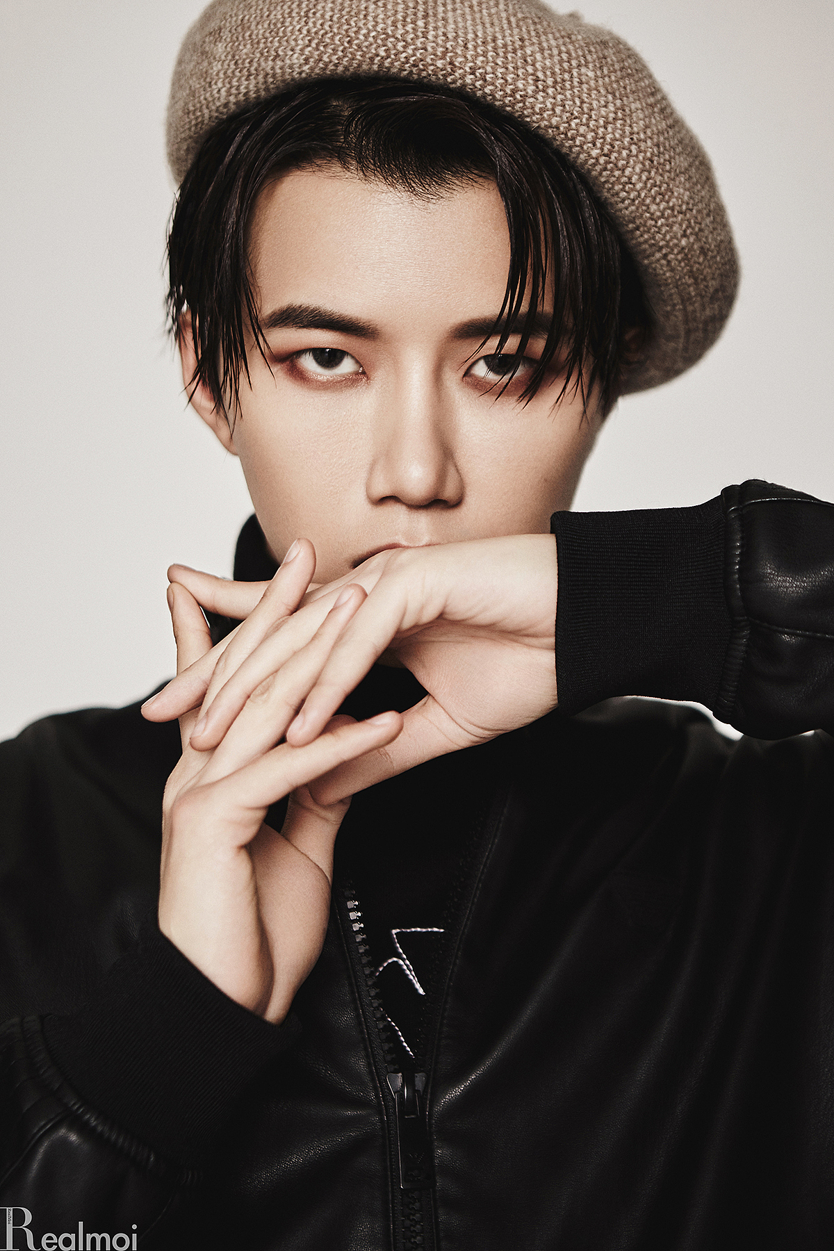 《Real Moi Magazine》一月刊封面人物——陆思恒(图ZMTQwODgwMjAw) - 时尚/艺术摄影 - 站酷设计师JaneQStudio原创素材 - 站酷ZCOOL