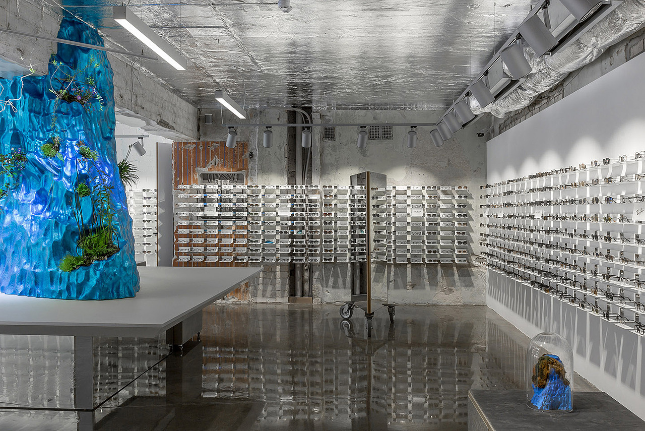 Friends & Frames眼镜店