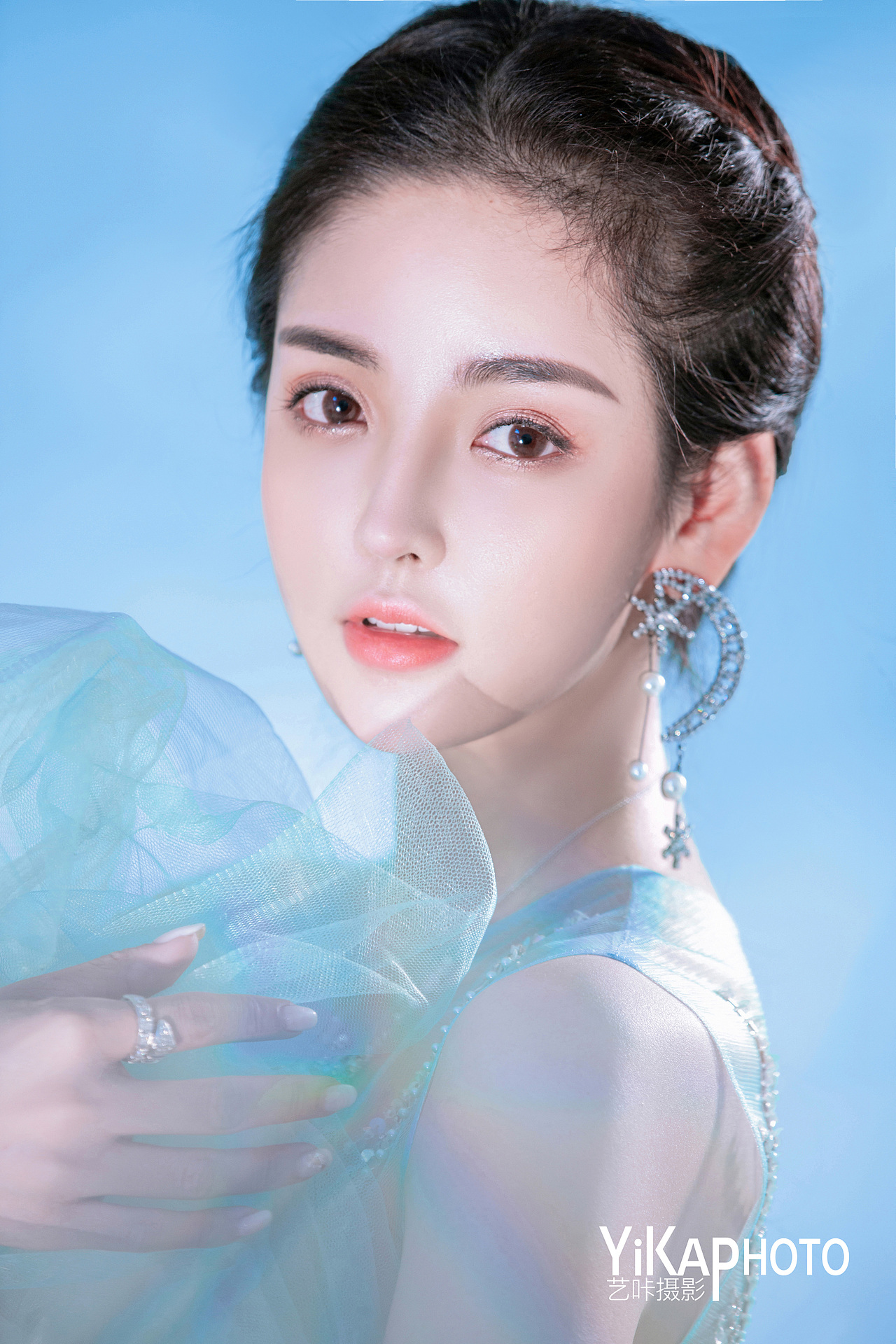 北京写真拍摄演员形象照艺人见组照网红摄影工作室